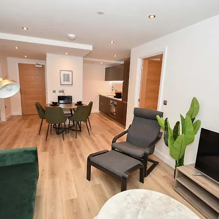 Modern 2 Bedroom In - Sleeps 5 Apartment Leeds (West Yorkshire)