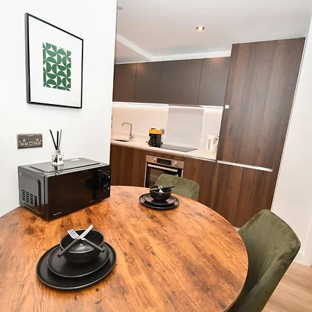 Modern 2 Bedroom In - Sleeps 5 Apartment