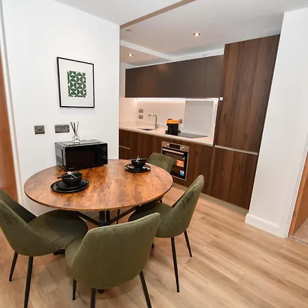 Apartment Modern 2 Bedroom In - Sleeps 5 Leeds (West Yorkshire)