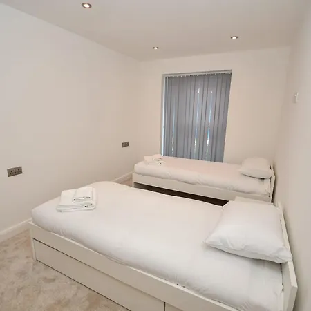 Modern 2 Bedroom In - Sleeps 5 Apartment *